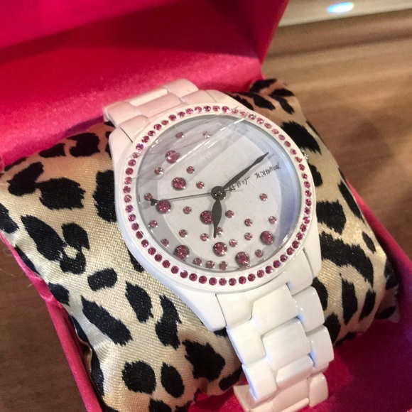 Betsey Johnson watch - Picture 2 of 5